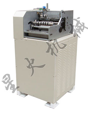 半自動單標(biāo)熱熔膠貼標(biāo)簽機(jī)
